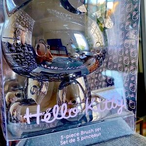 Hello Kitty 5-Piece Brush Set